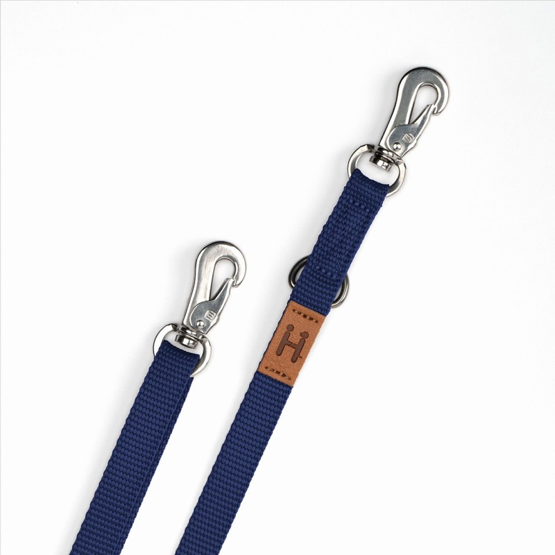 Leash Blu