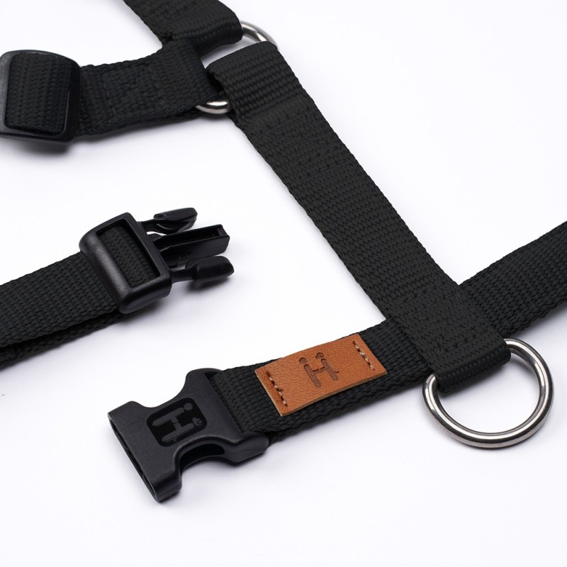 Harness Black